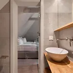 Deco By Downtown Aparthotel 3*
