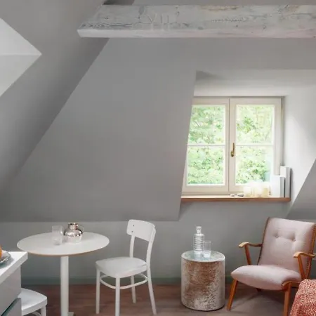 Deco By Downtown Apartment