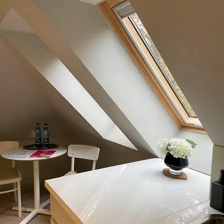Deco By Downtown Apartment *