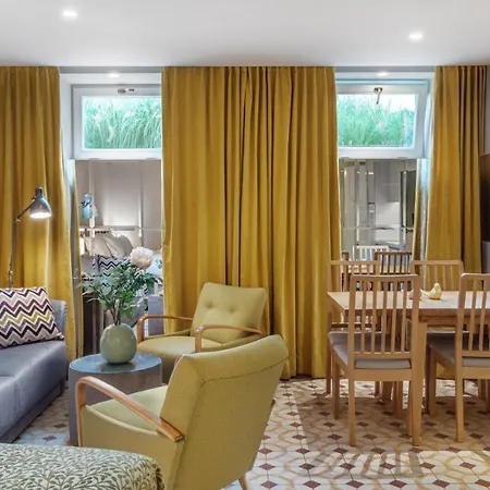 Deco By Downtown Apartment *