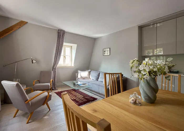 Lejlighedshotel Deco By Downtown